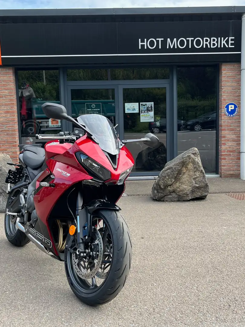 Triumph Daytona 650 (garantie 24 mois) Rood - 2