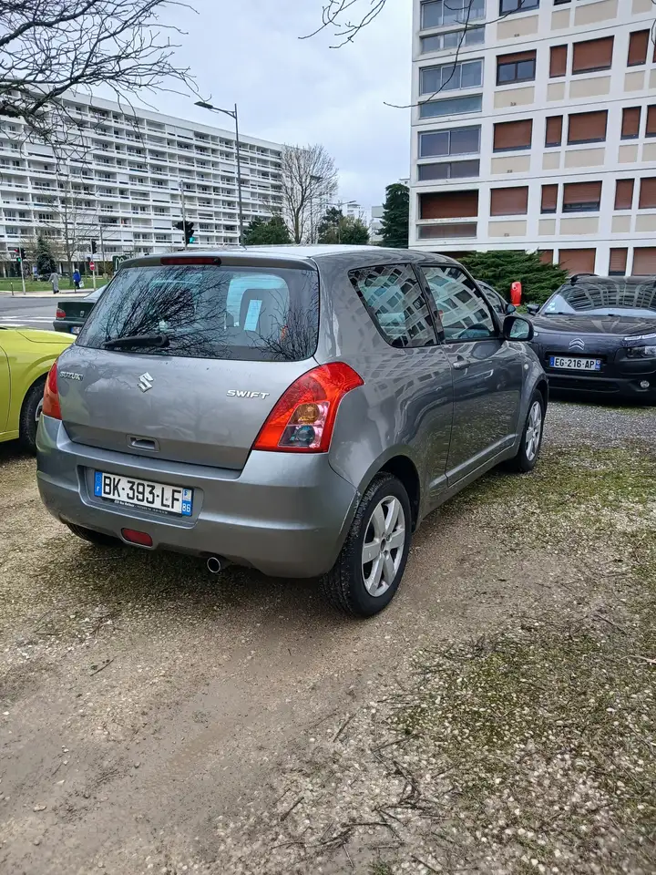 Suzuki Swift 1.3 DDiS GL
