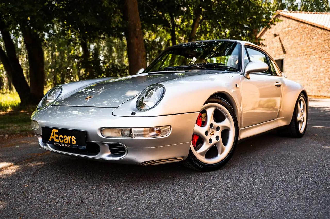Porsche 993 911 CARRERA 4S COUPE / FULL HISTORY / COLLECTOR, foto 3