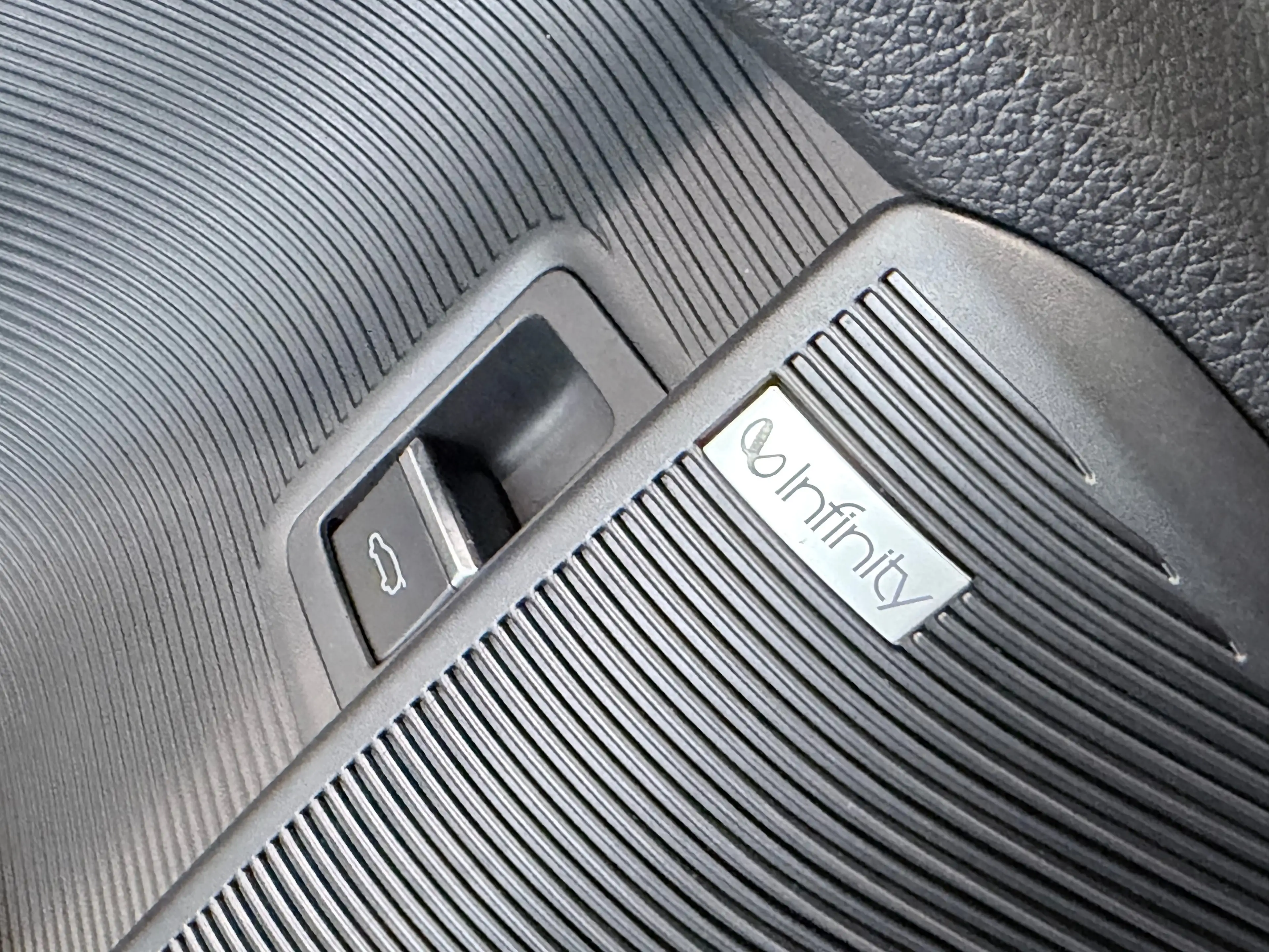 BYD Seal U DM-i Boost Panorama, Head-Up Display, 360 Camera, Infinity Sound, In Stock !! — photo 29