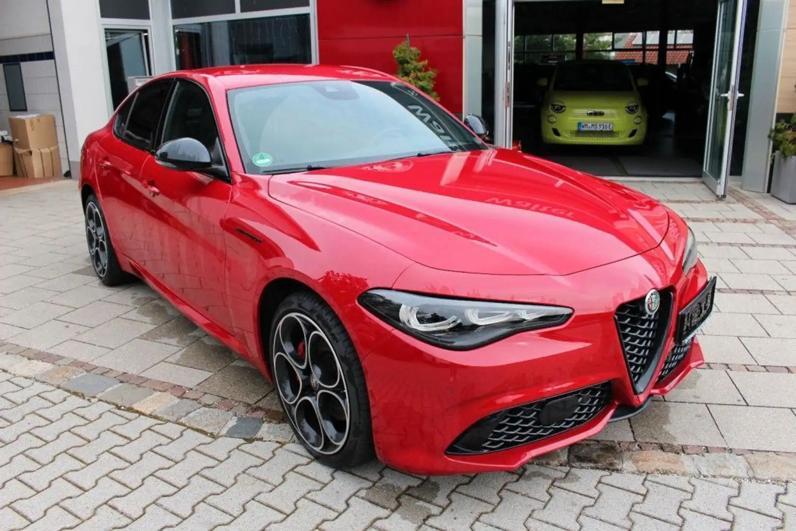 Alfa Romeo Giulia Competizione Q4 Matrix LED HamannKardon Rot - 1