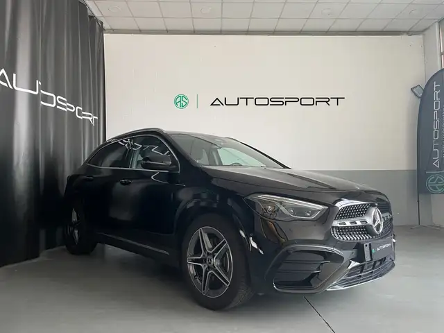 Mercedes-Benz GLA 180 GLA 180 Automatic AMG Line Advanced Plus