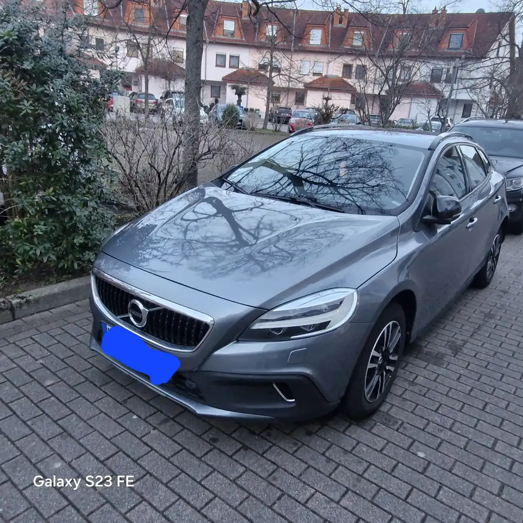 Volvo V40 Cross Country D2 - 1