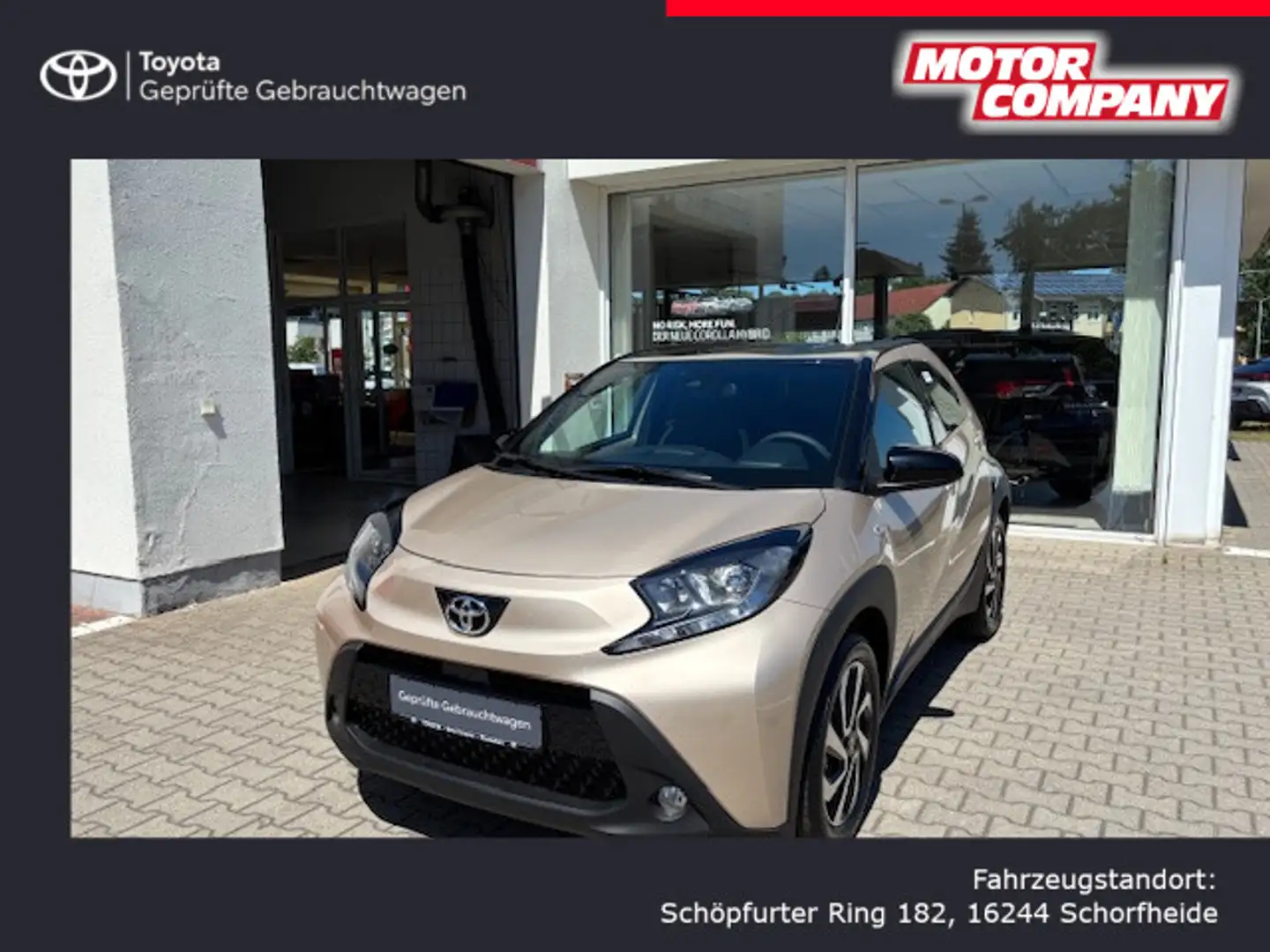 Toyota Aygo X X 1,0 Benzin 5.-Gang 5.-Trg. Air Teamplayer Aussta Beige - 1