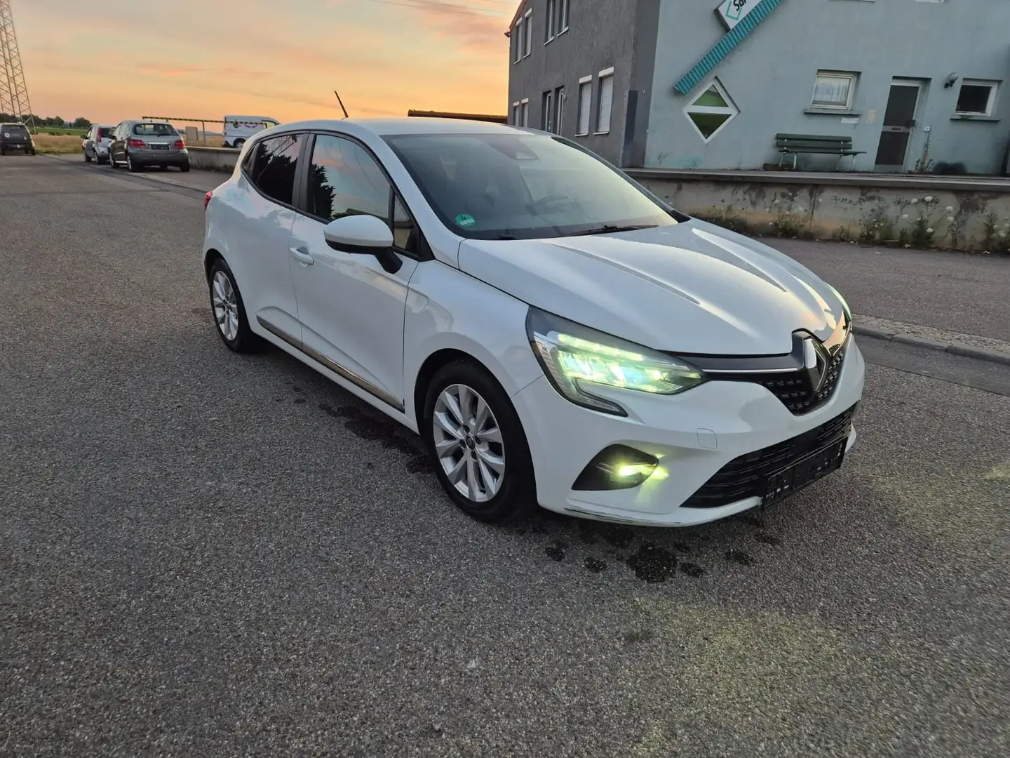 Renault Clio Experience Weiß - 1