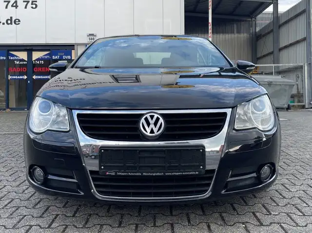 Volkswagen Eos view 3