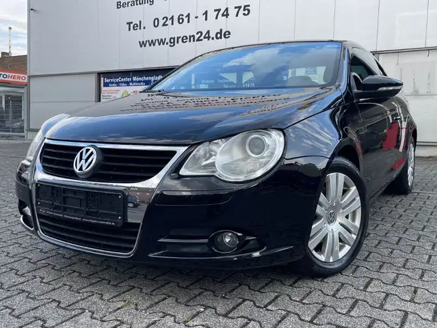 Volkswagen Eos view 2