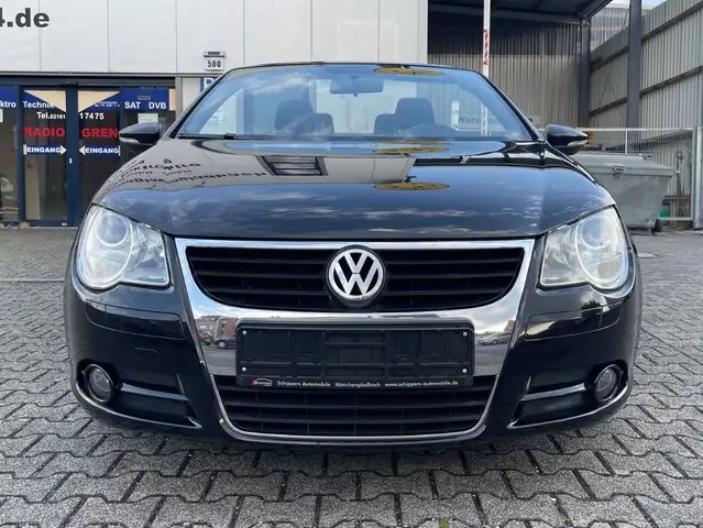 Volkswagen Eos view 4