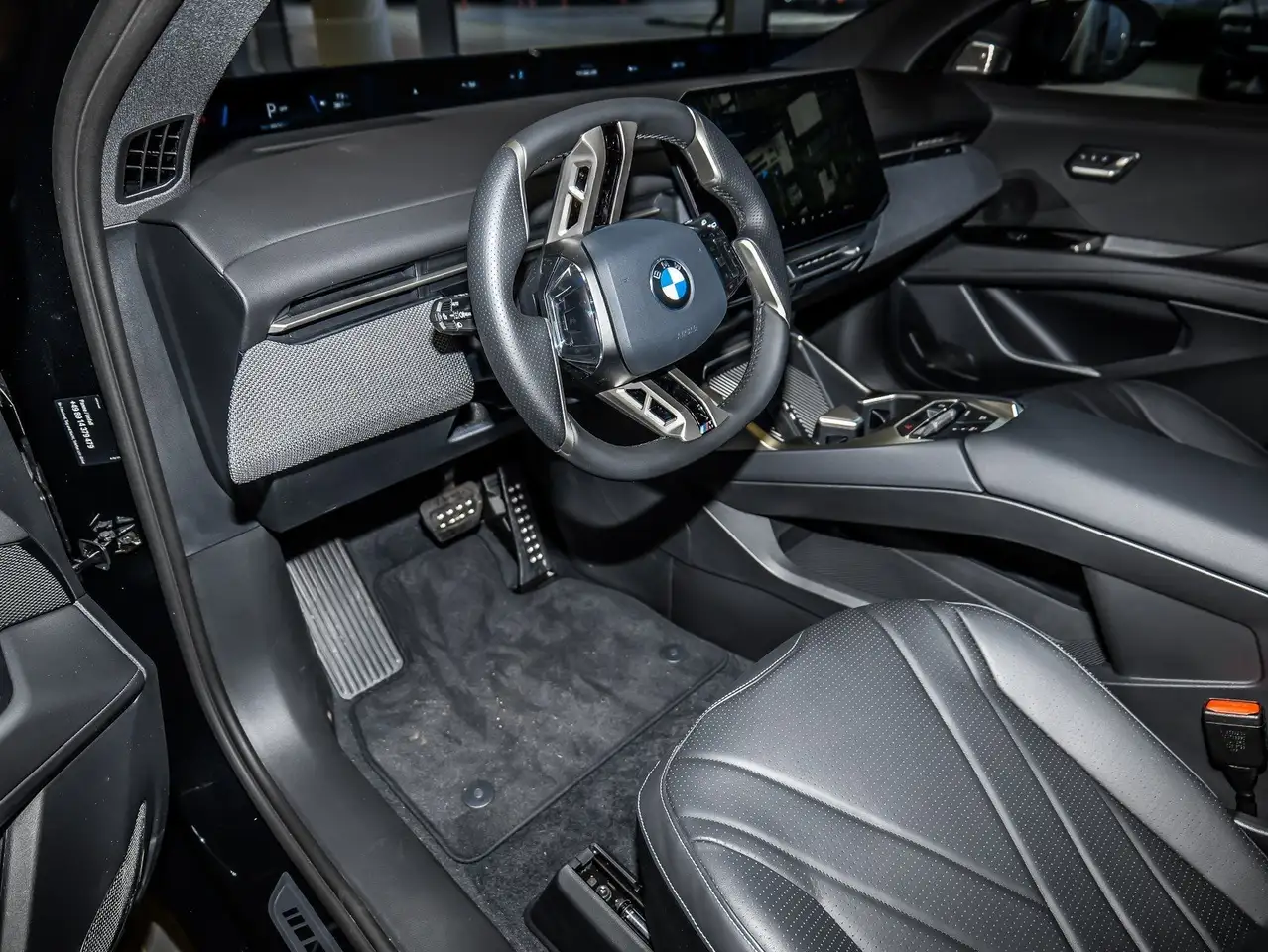 BMW iX3 50 xDrive MSport + Pano + PAprof. + Autobhn. 5