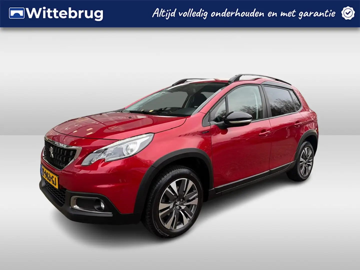 Peugeot 2008 1.2 PureTech Allure Rouge - 1