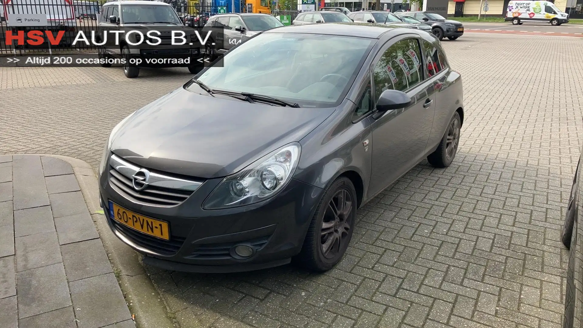Opel Corsa 1.4-16V '111' Edition airco LM org NL Grau - 1