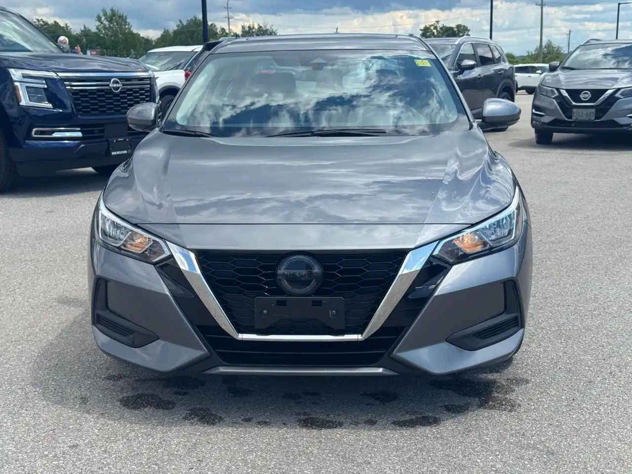 Nissan Sentra photo Nissan Sentra