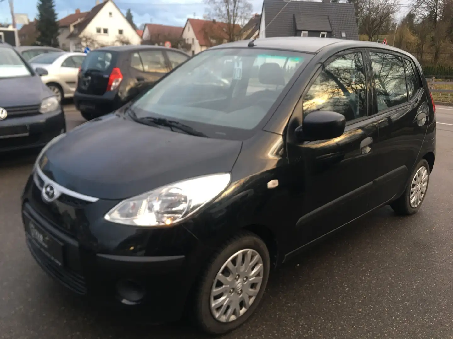 Hyundai i10 1.1 Classic. Benziner. top zustand Schwarz - 2
