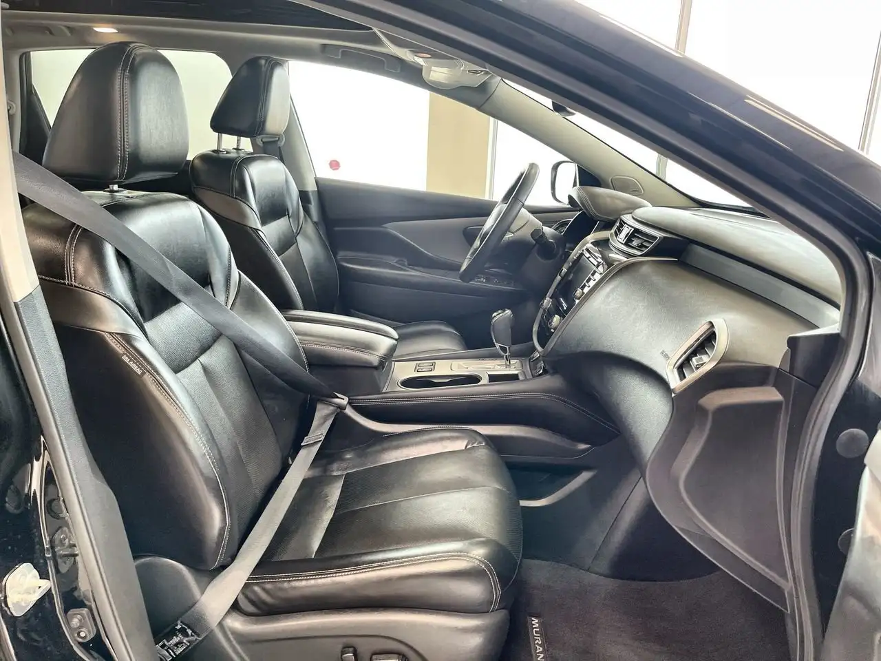 Nissan Murano снимка Nissan Murano