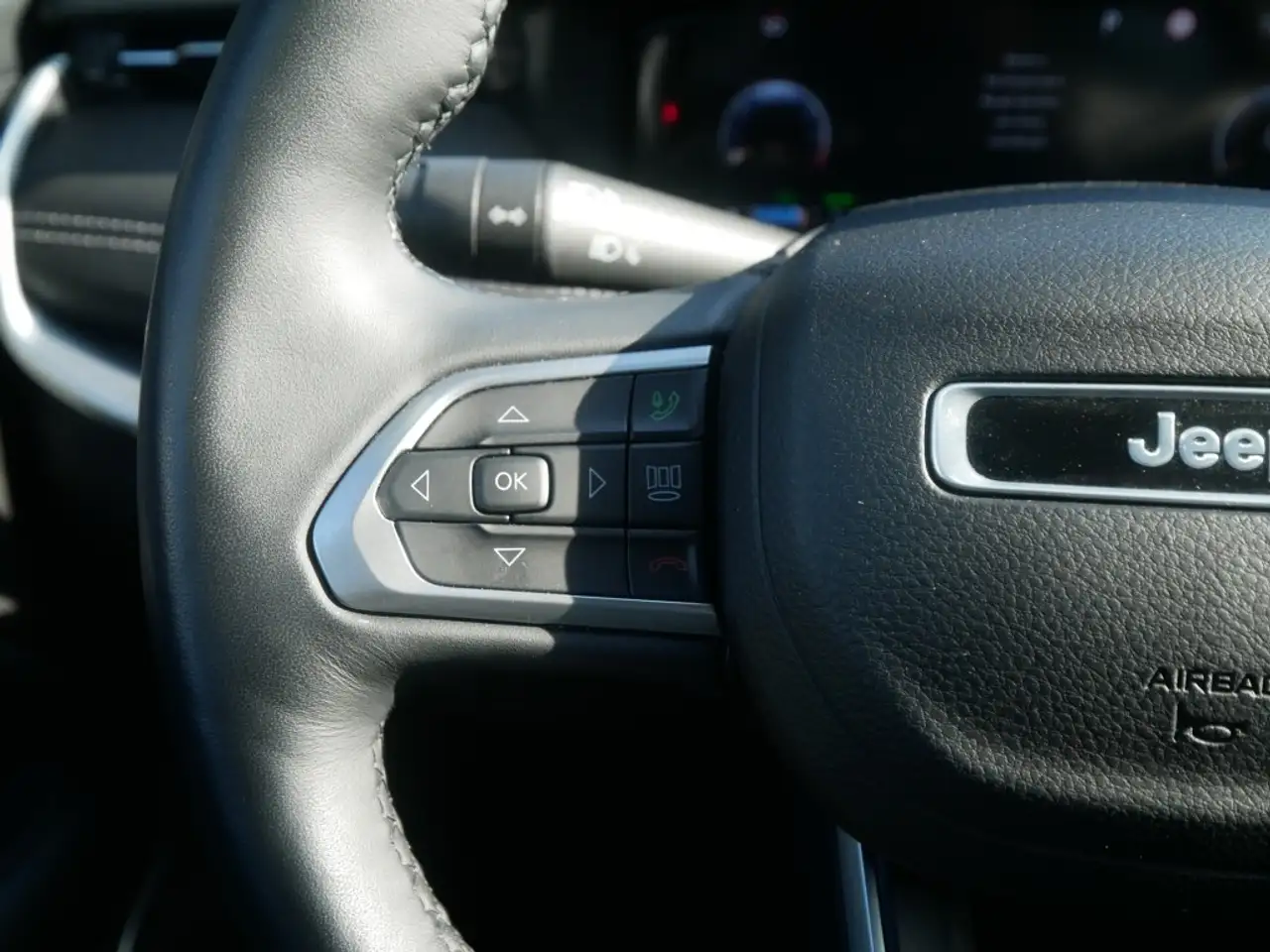 Jeep Compass ALTITUDE e-HYBRID 1.5l 130PS AT SICHERHEIT WINTER 22