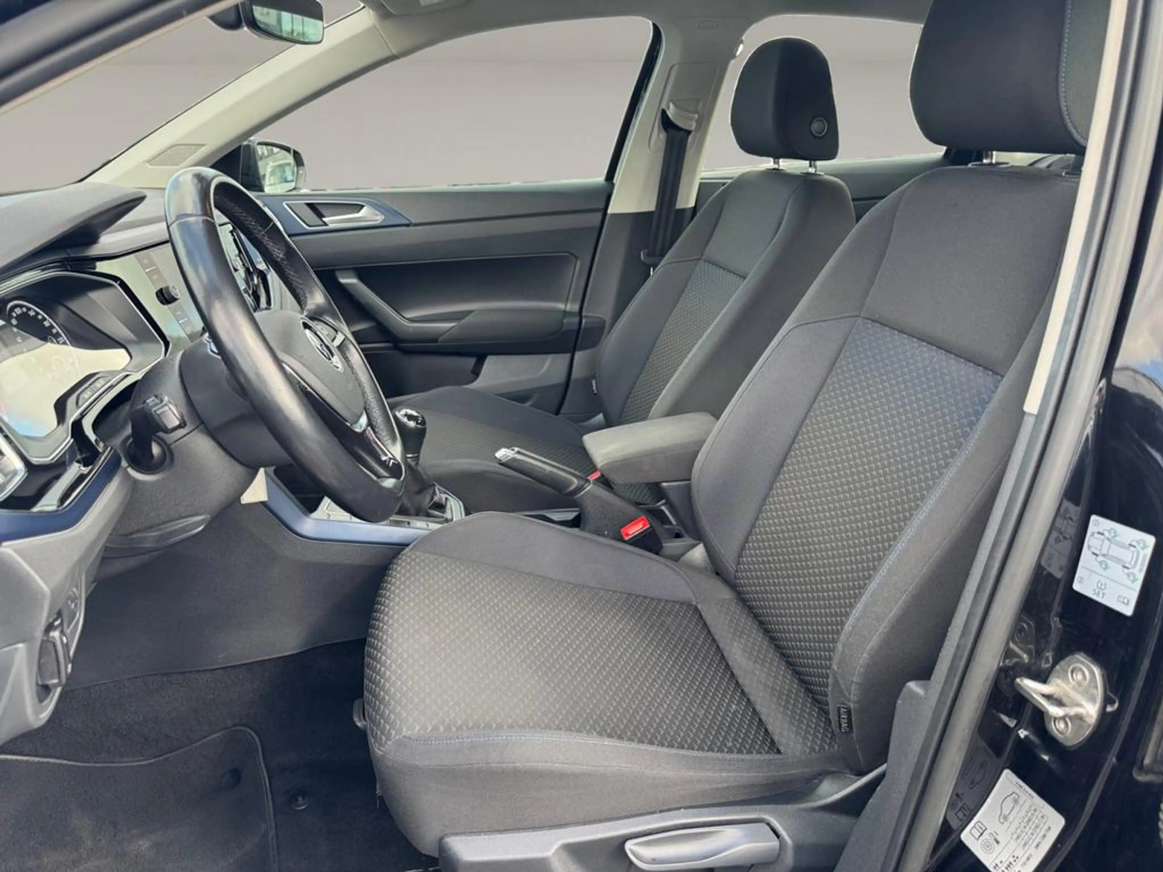 Volkswagen Polo Polo UNITED 1.0 59 kW (80 ch) 5 vitesses manuel — photo 7