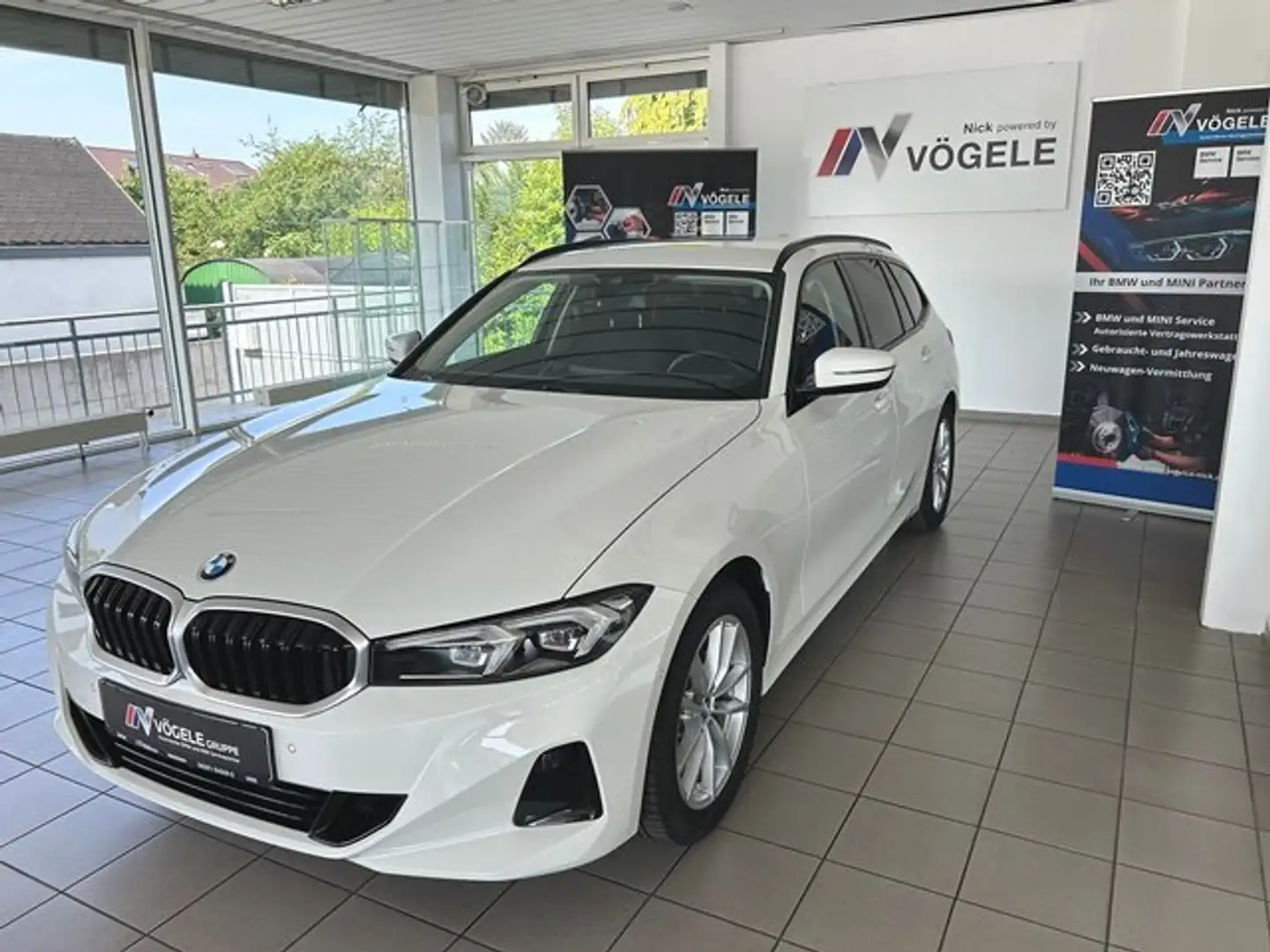 BMW 318 318i Aut. Touring Navi DAB Tuner Driving Assistant Blanc - 2