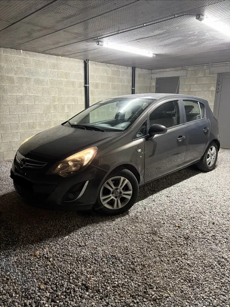 Opel Corsa 1.0i Enjoy - 2