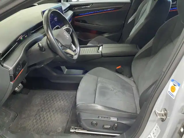 Volkswagen Id.7 view 8