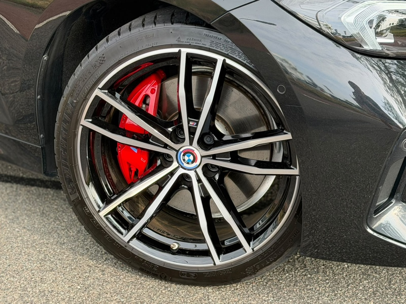 BMW 330 3-Serie Touring 330e M-Sport Pano H&K ACC M340 Tre — photo 18