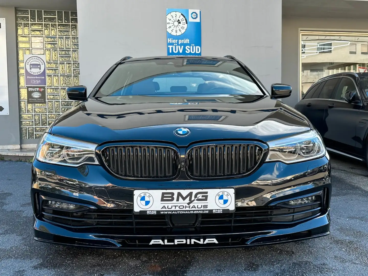 BMW 550 ALPINA D5S HUD DAB H/K DA+ PA+ SoftClose PANO Noir - 2