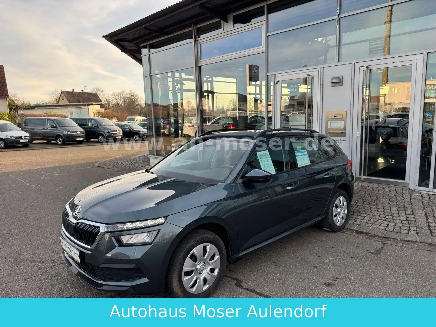 Skoda Kamiq Active AHK/LANE/TEMPO/LED Grau - 1