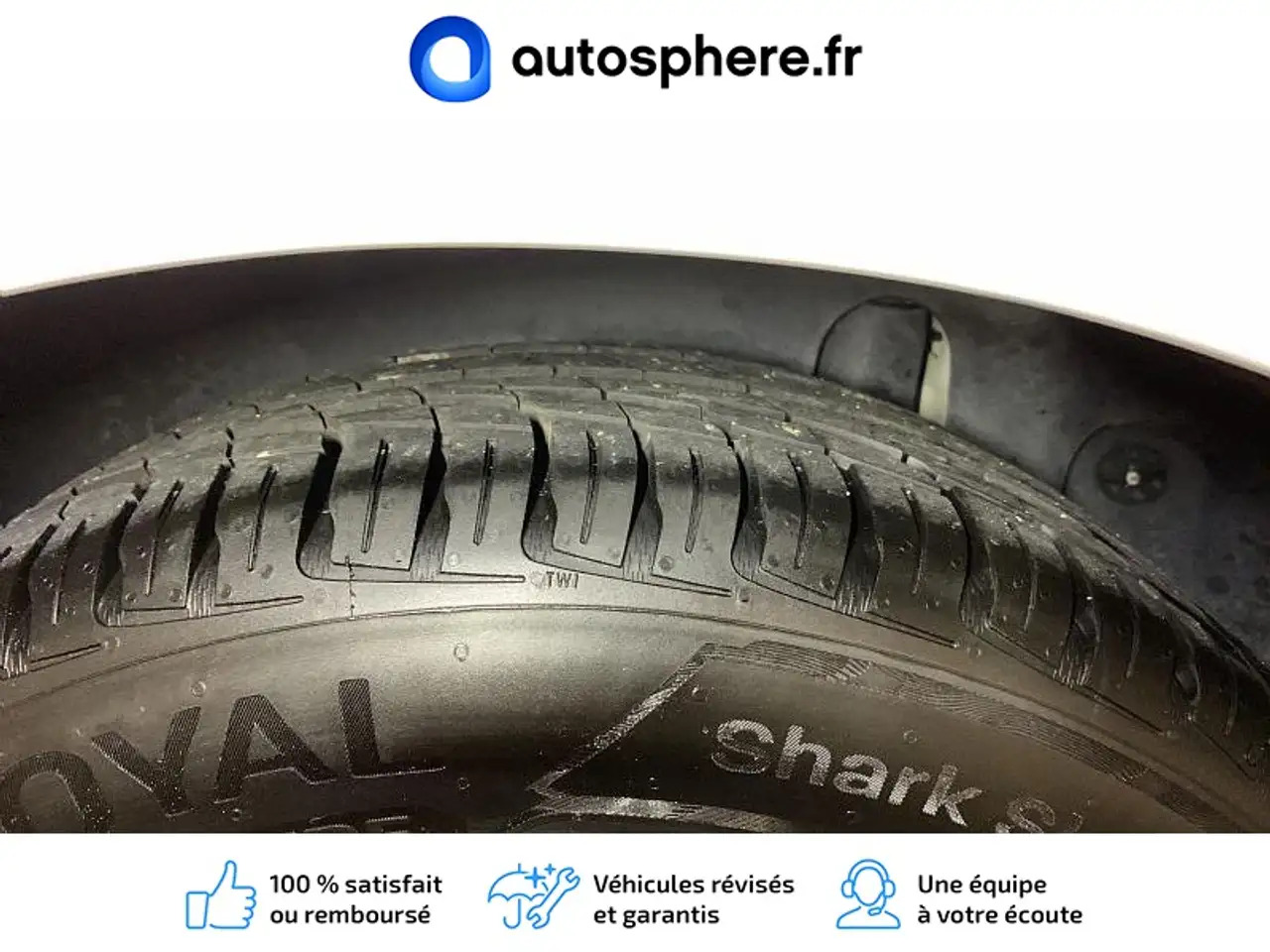 Peugeot 208 208 — photo 20