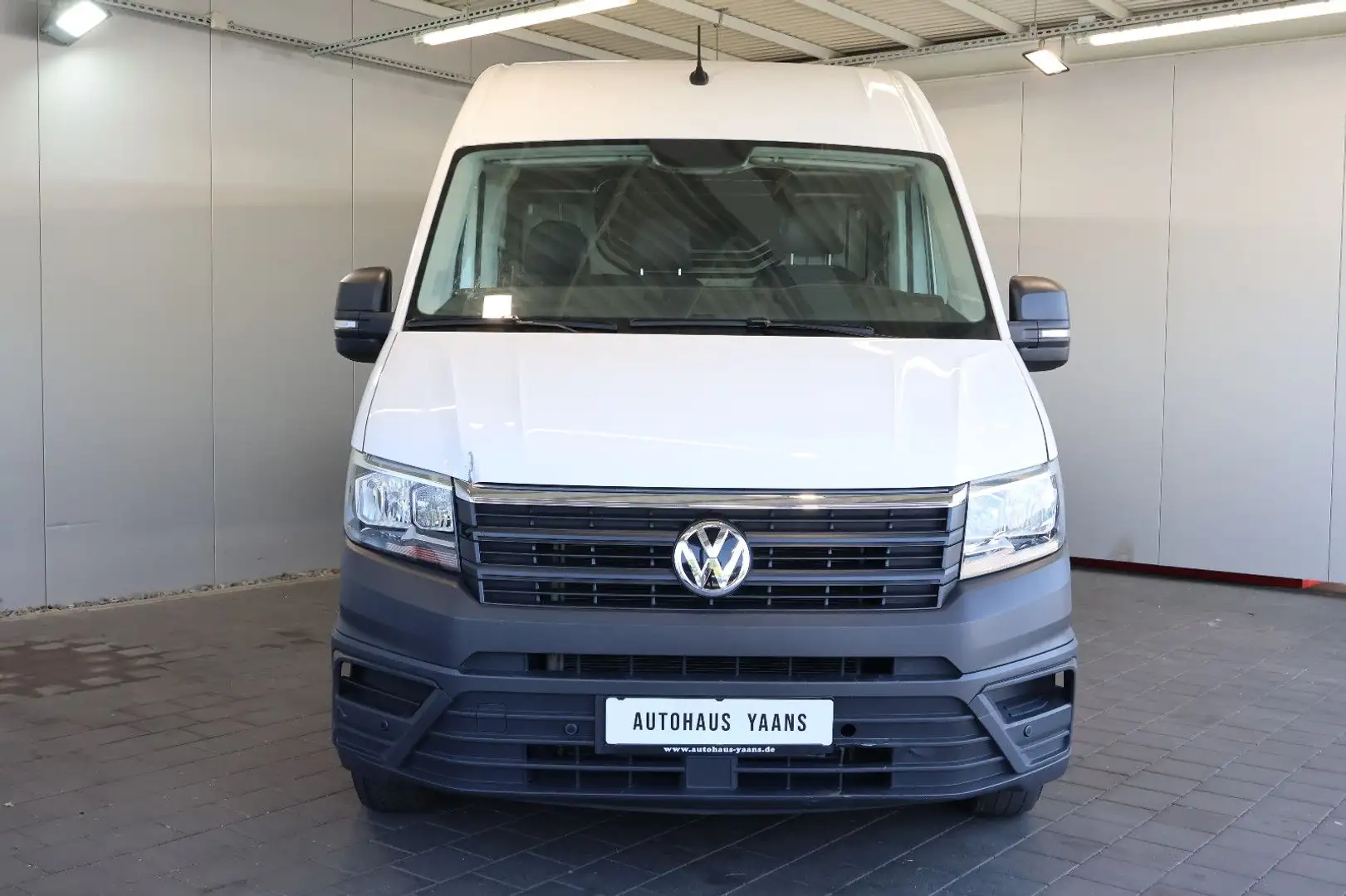 Volkswagen Crafter Kasten 2.0 TDI  35 lang  CARP.+KAM+KLIMA Bílá - 2
