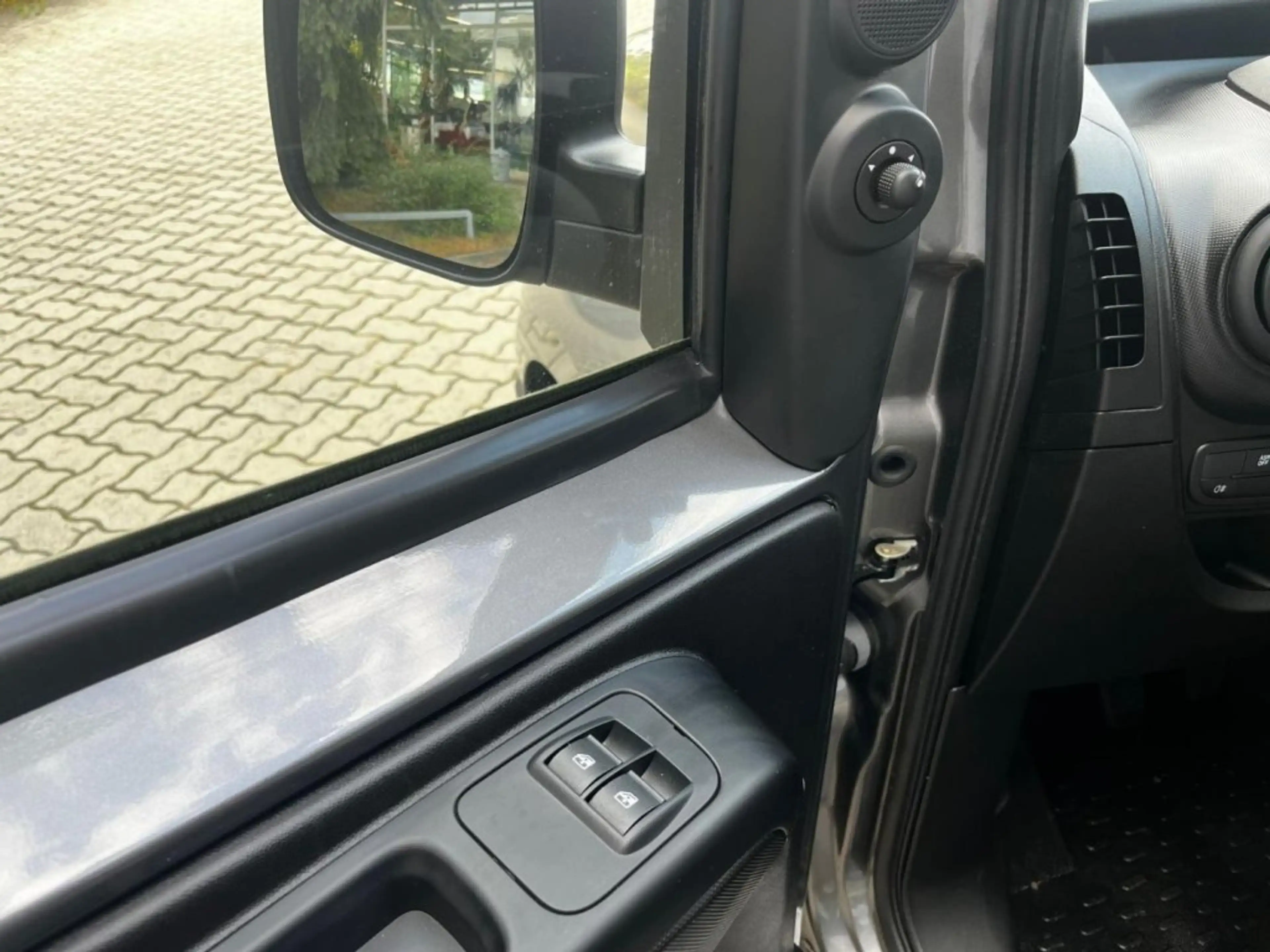 Fiat Fiorino Cargo SX 1.3 MJet 80 — photo 12