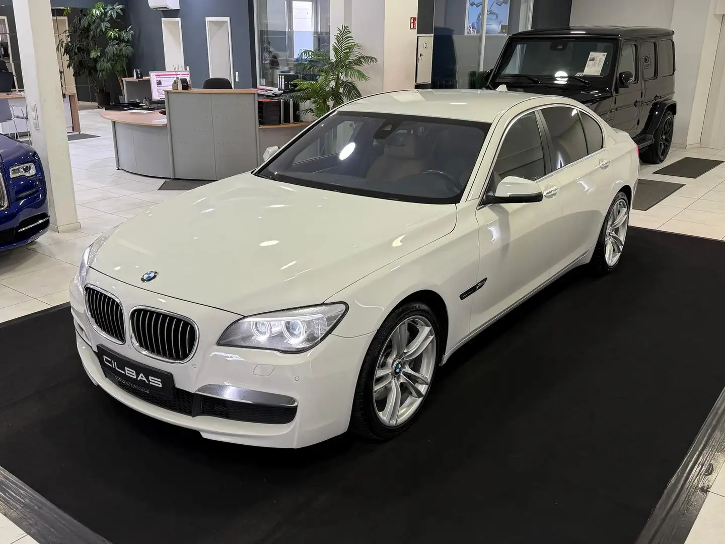 BMW 750 i xDrive 4.4 V8 M SPORTPAKET*LEDER HELLBRAUN* Alb - 2