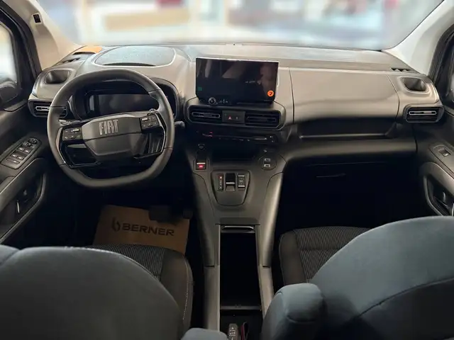 Fiat Qubo view 11