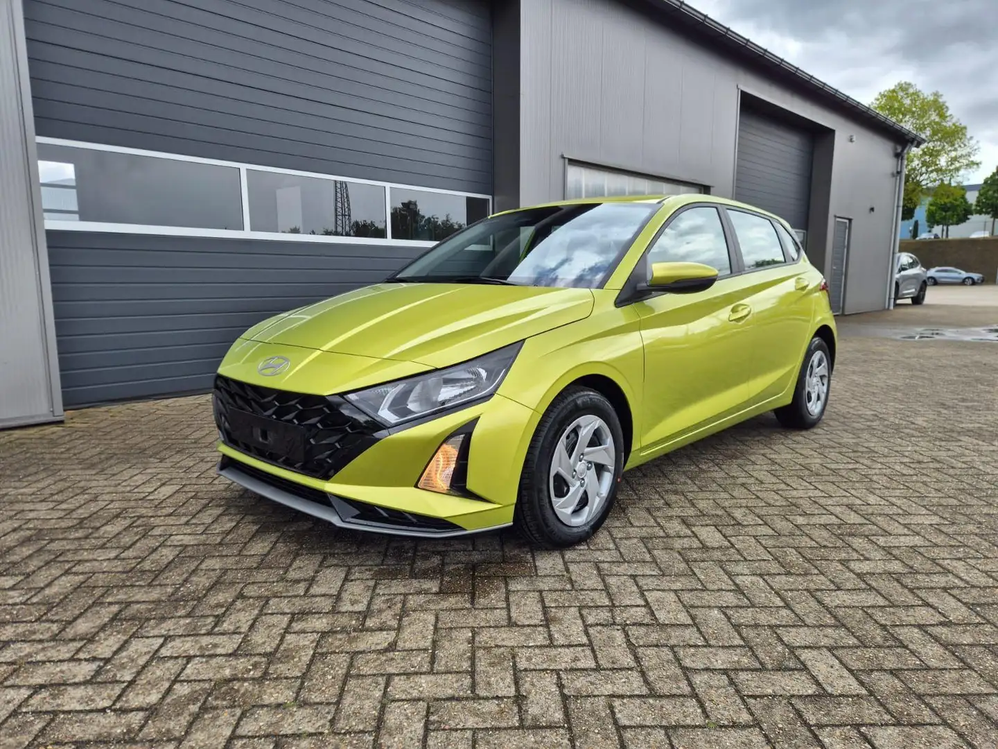 Hyundai i20 1.0 T-GDI 90PS Automatik 5-Türer Sitzheizung Le... Gelb - 1