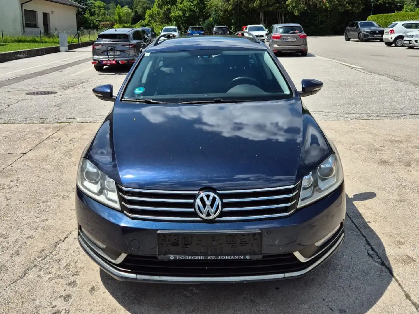 Volkswagen Passat Blau - 2