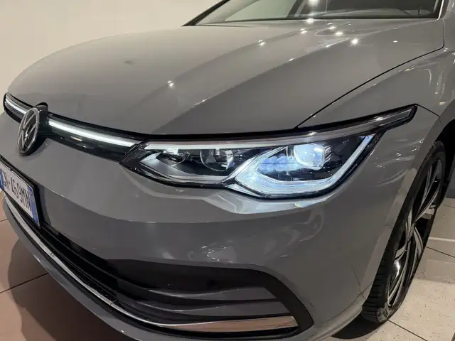 Volkswagen Golf view 15