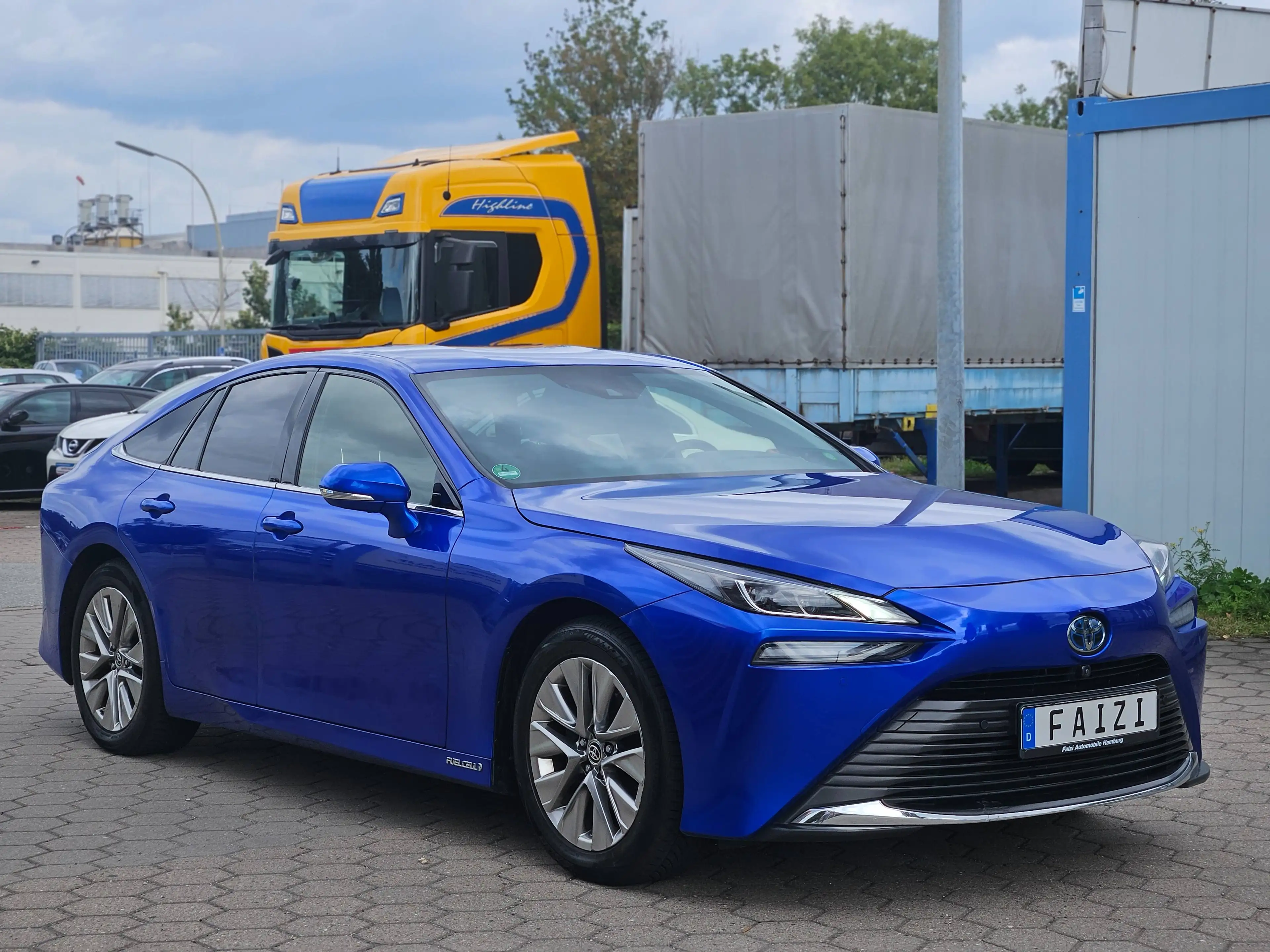 Toyota Mirai Leder TOP-Ausstattung 360° Kamera Navi Parktronik — photo 4