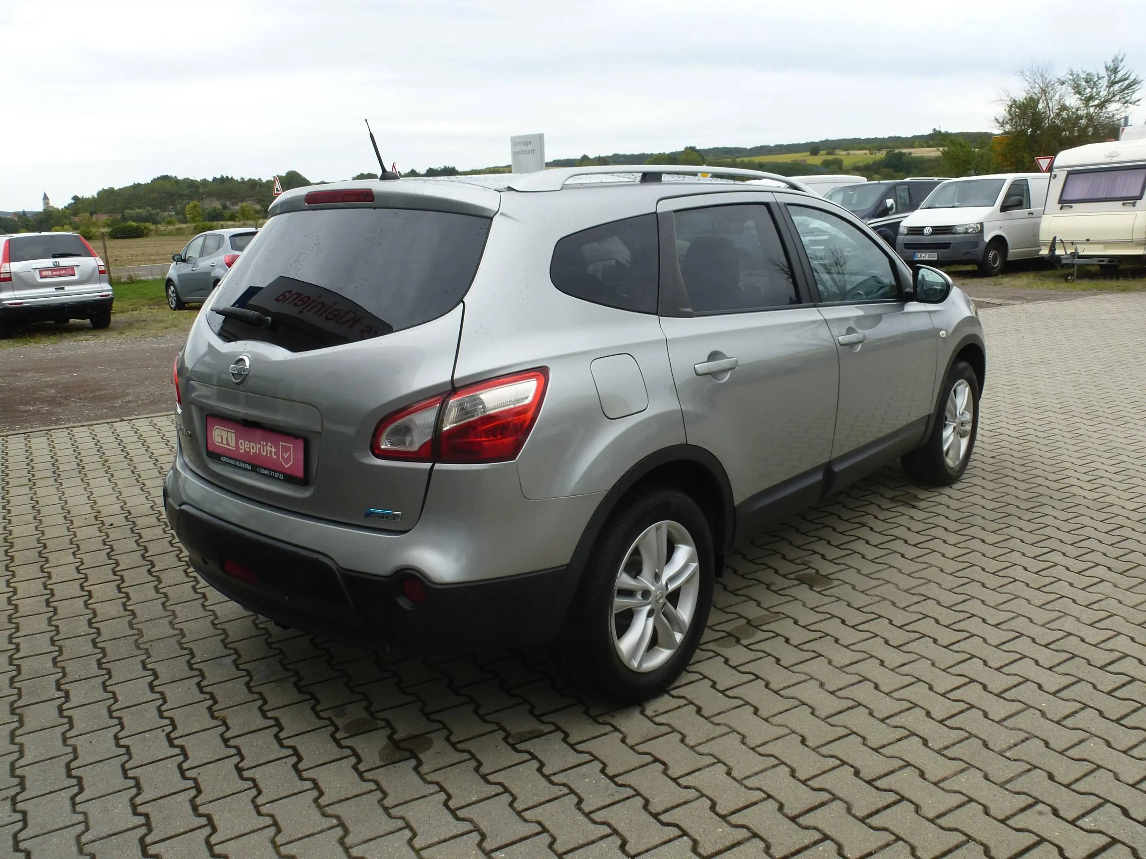 Nissan Qashqai+2 Klima/Ponarama/AHK/Euro5/7-Sitze — photo 6
