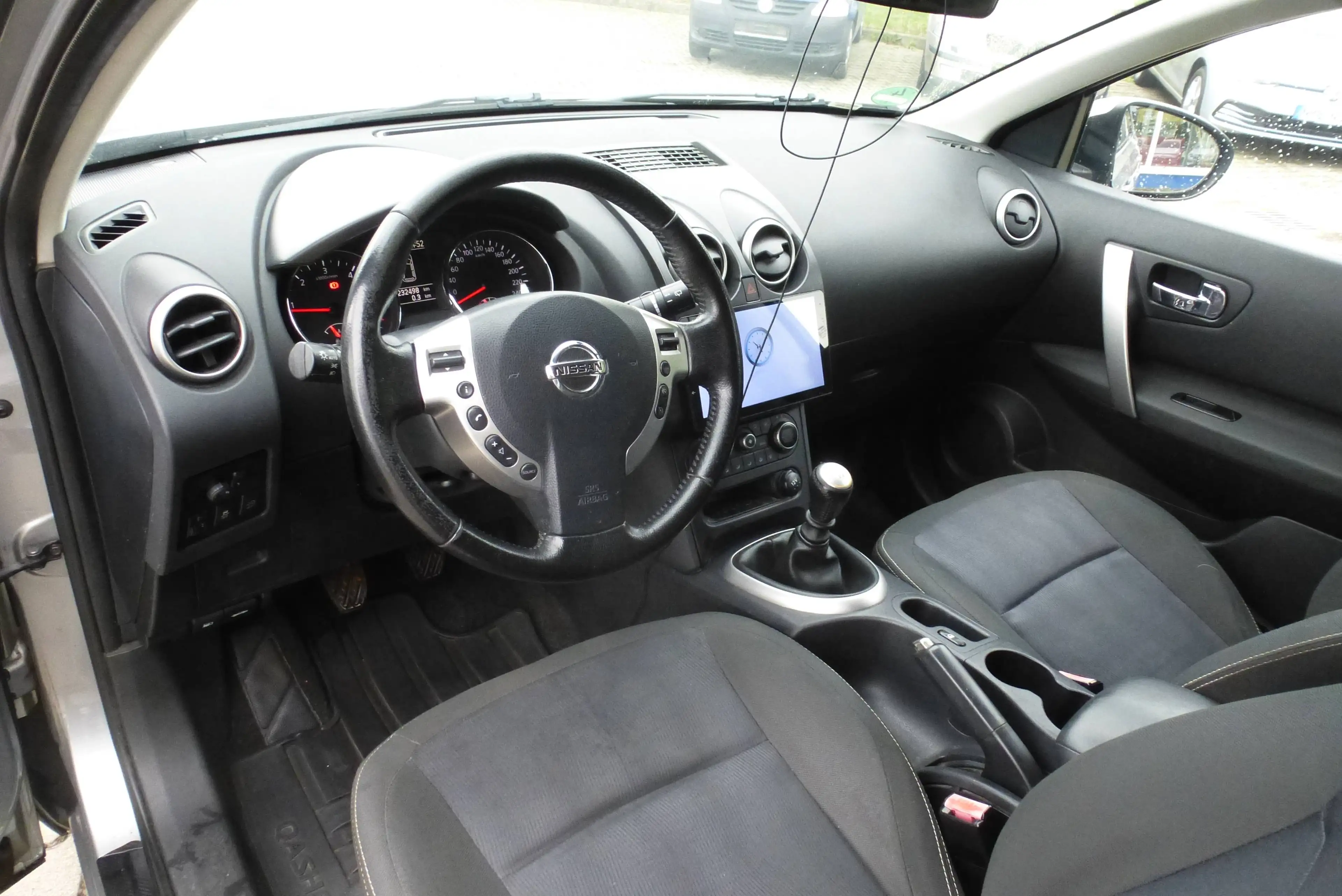 Nissan Qashqai+2 Klima/Ponarama/AHK/Euro5/7-Sitze — photo 10