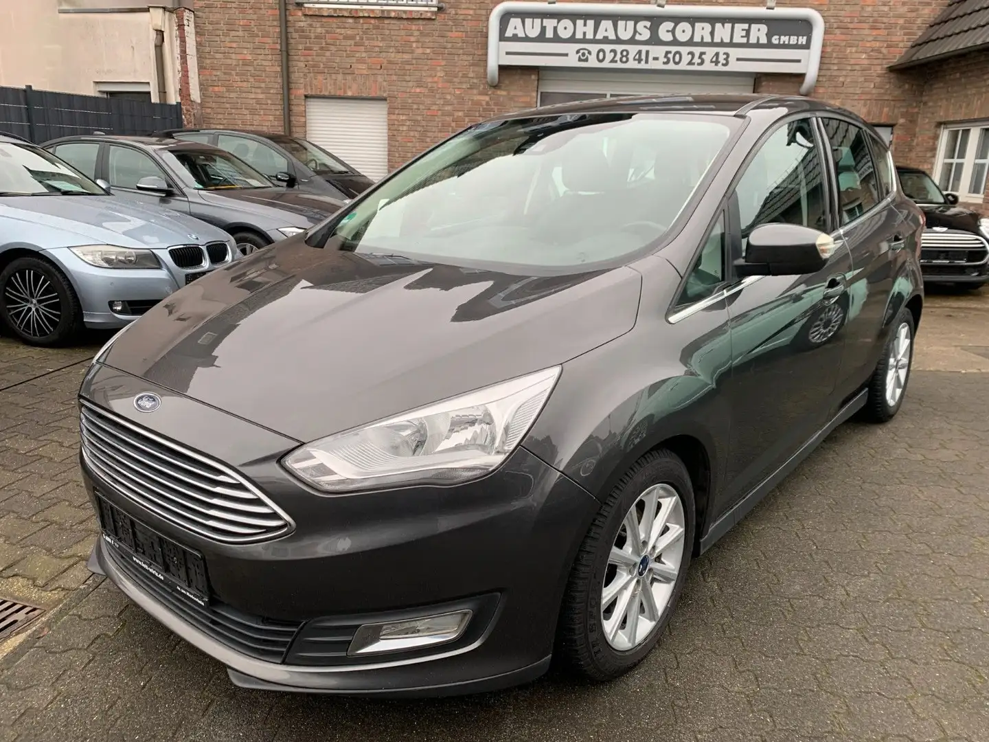 Ford C-Max 1.5 TDi Titanium Family Grau - 2
