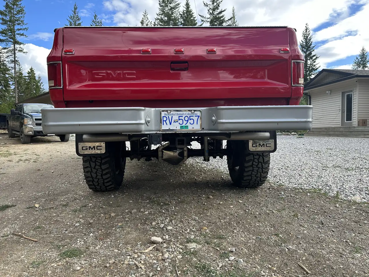 GMC Sierra 3500HD снимка GMC Sierra 3500HD
