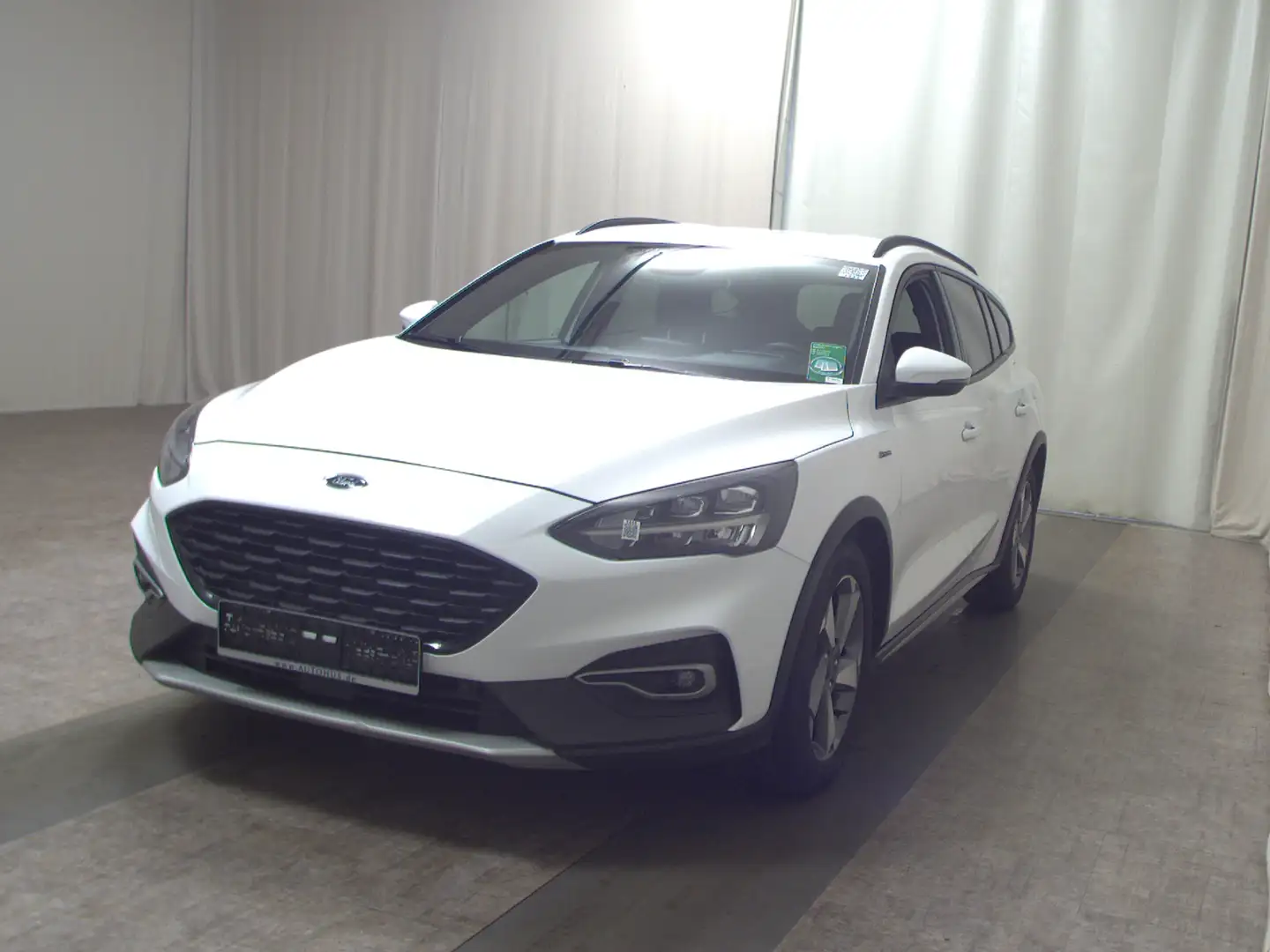 Ford Focus Turnier 1.5 EB Active X Navi LED HuD BLIS Weiß - 2