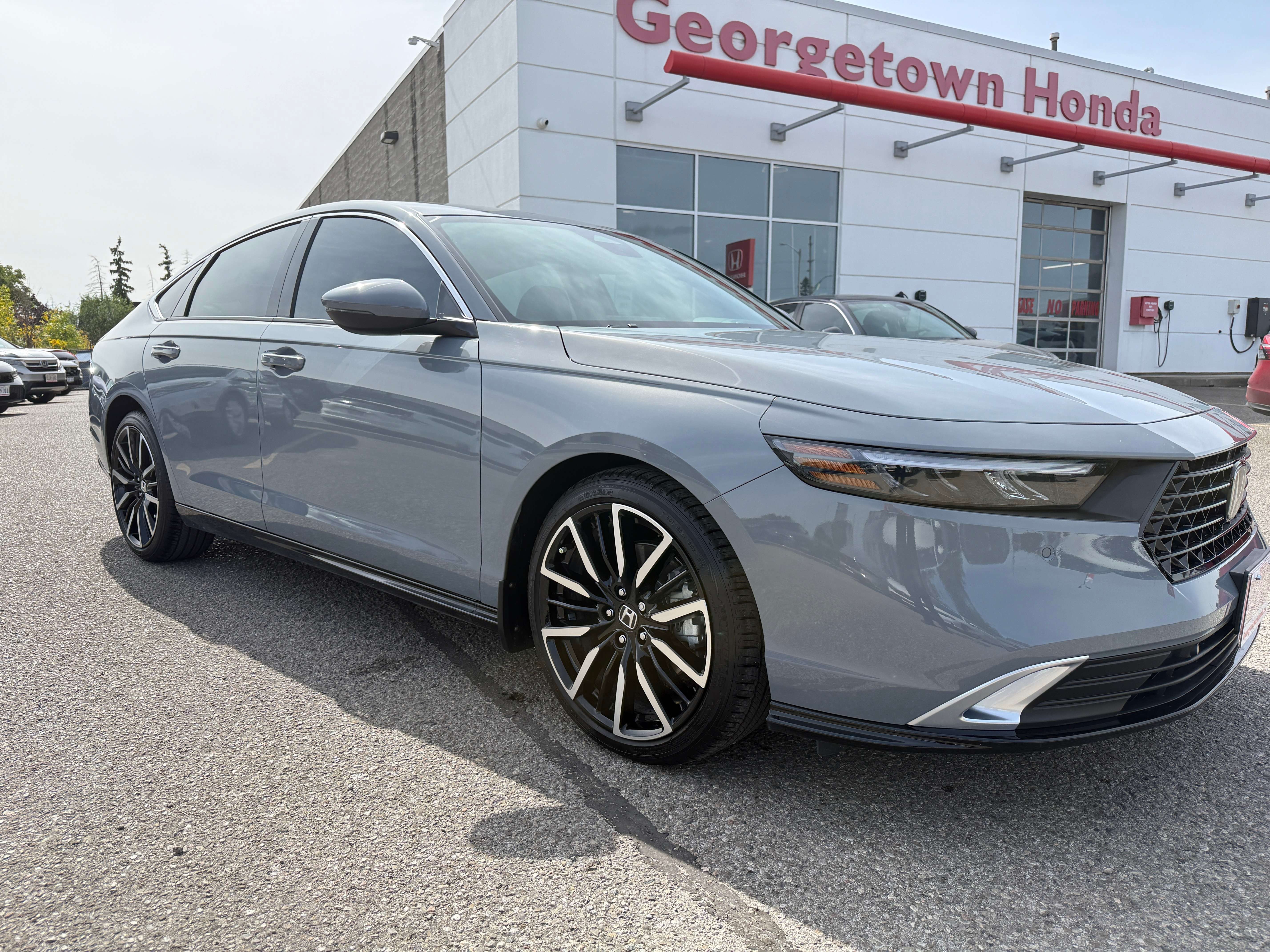 2026 Honda Accord ACCORD TOURING HYBRID-FULLY LOADED/ONLY 9500KM!