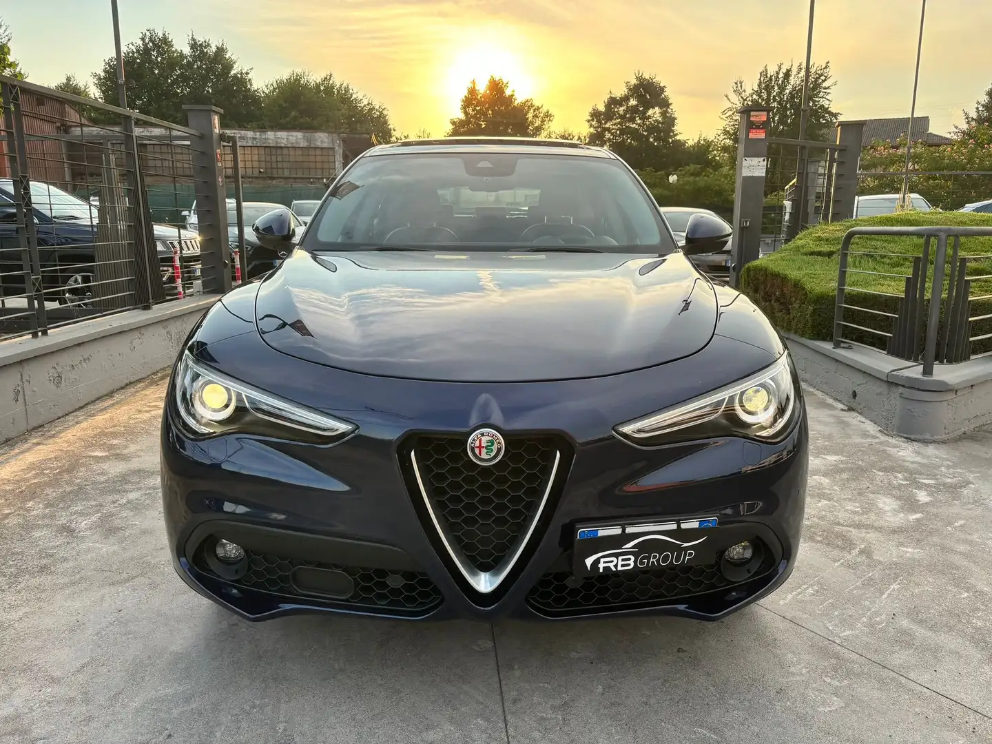 Alfa Romeo Stelvio Stelvio 2017 2.2 t Business Q4 210cv auto Blu/Azzurro - 2