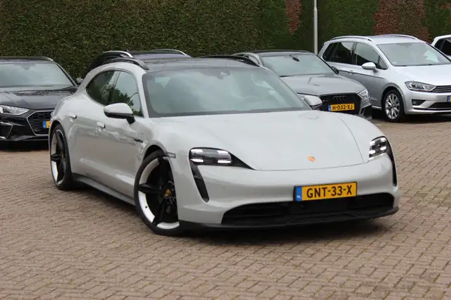 Porsche Taycan Sport Turismo 4S 93 kWh / SoH 91,9% / Panoramadak