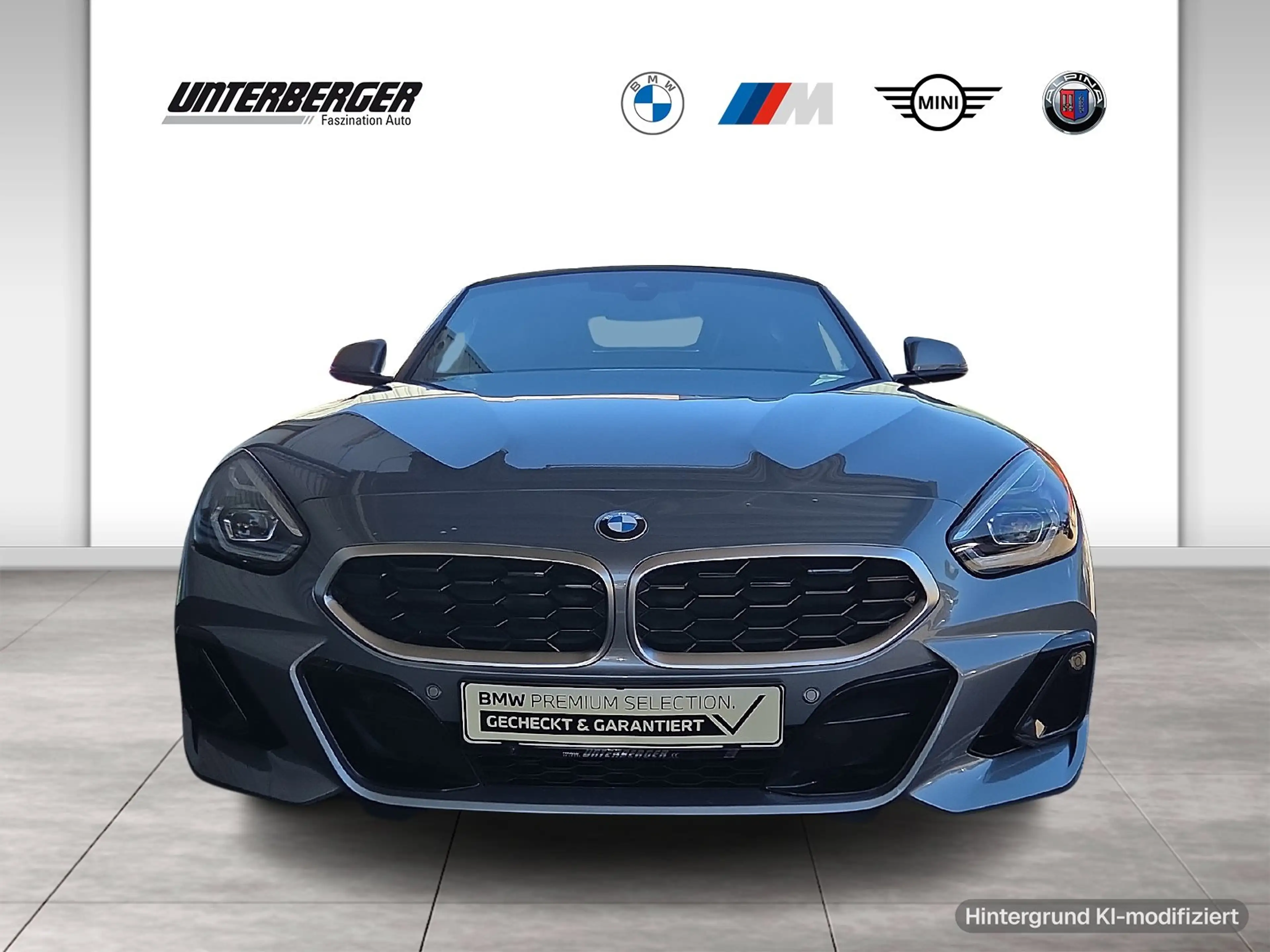 BMW Z4 sDrive20i — photo 2