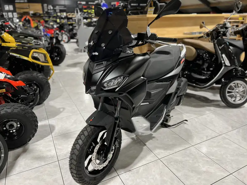 Aprilia SR 125 - foto 2