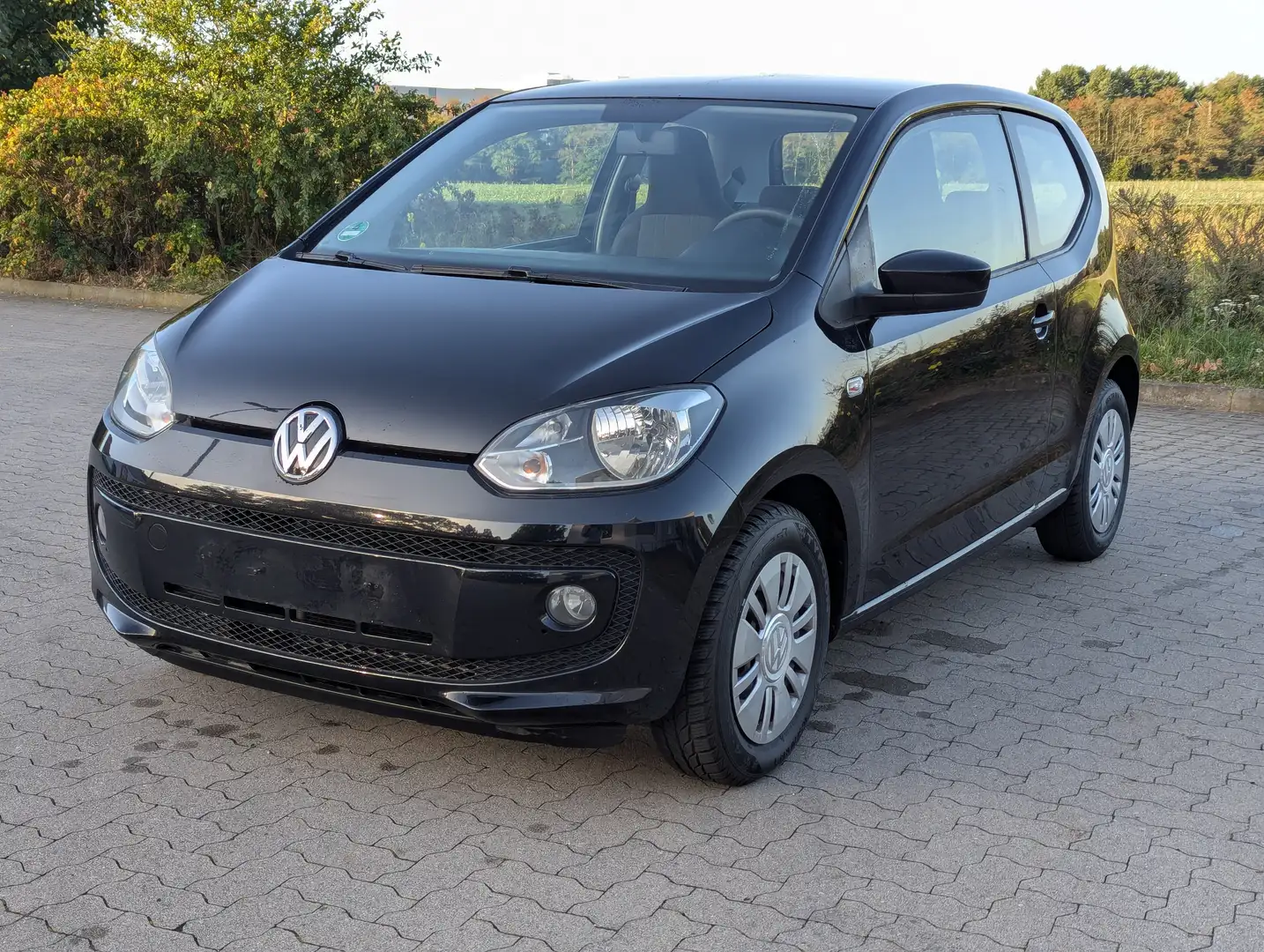 Volkswagen up! move up!Allwetterreifen*Tüv neu*Klima Schwarz - 1