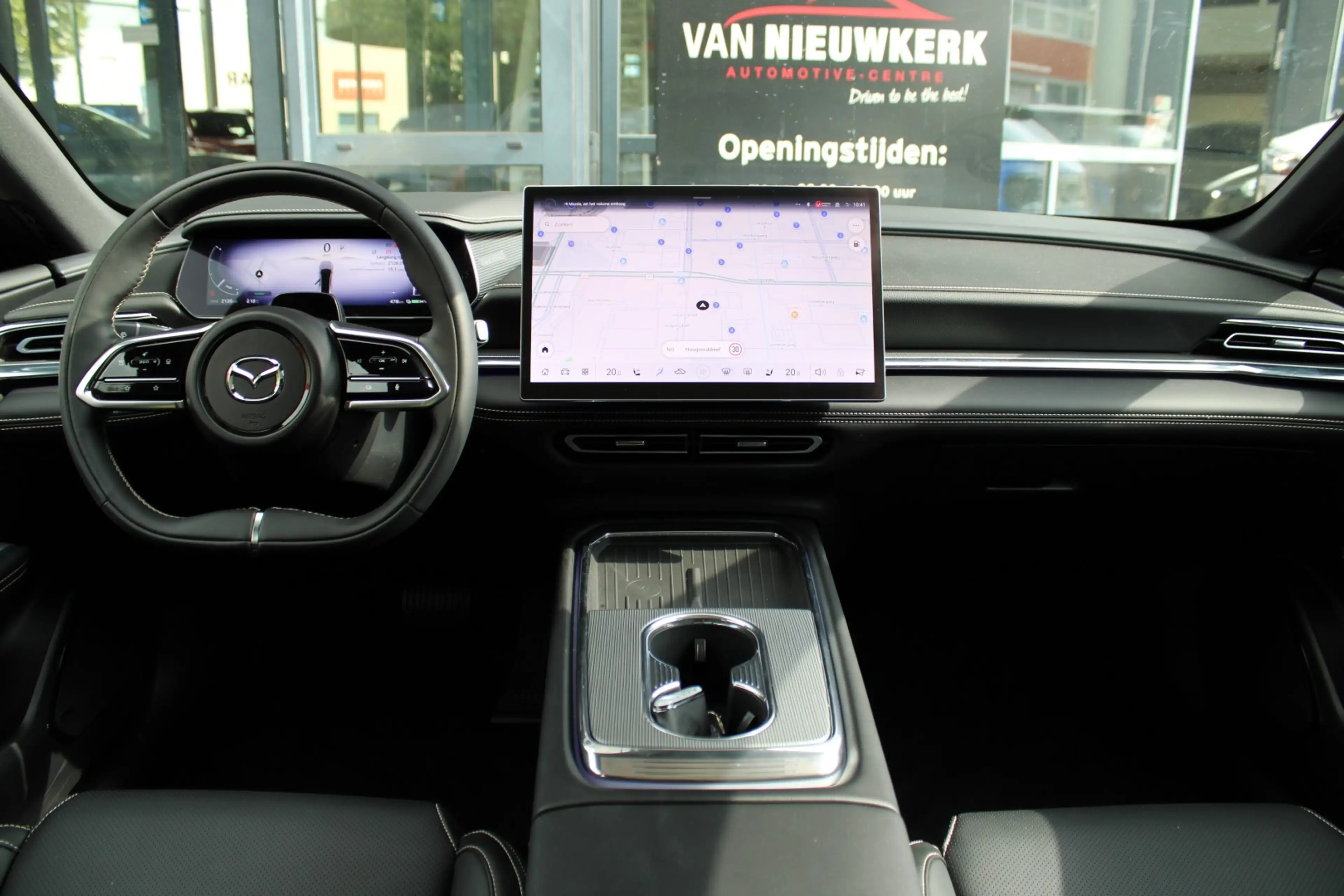 Mazda 6e Takumi 80 kWh | 552KM Range | 18% bijtelling | Car — photo 5
