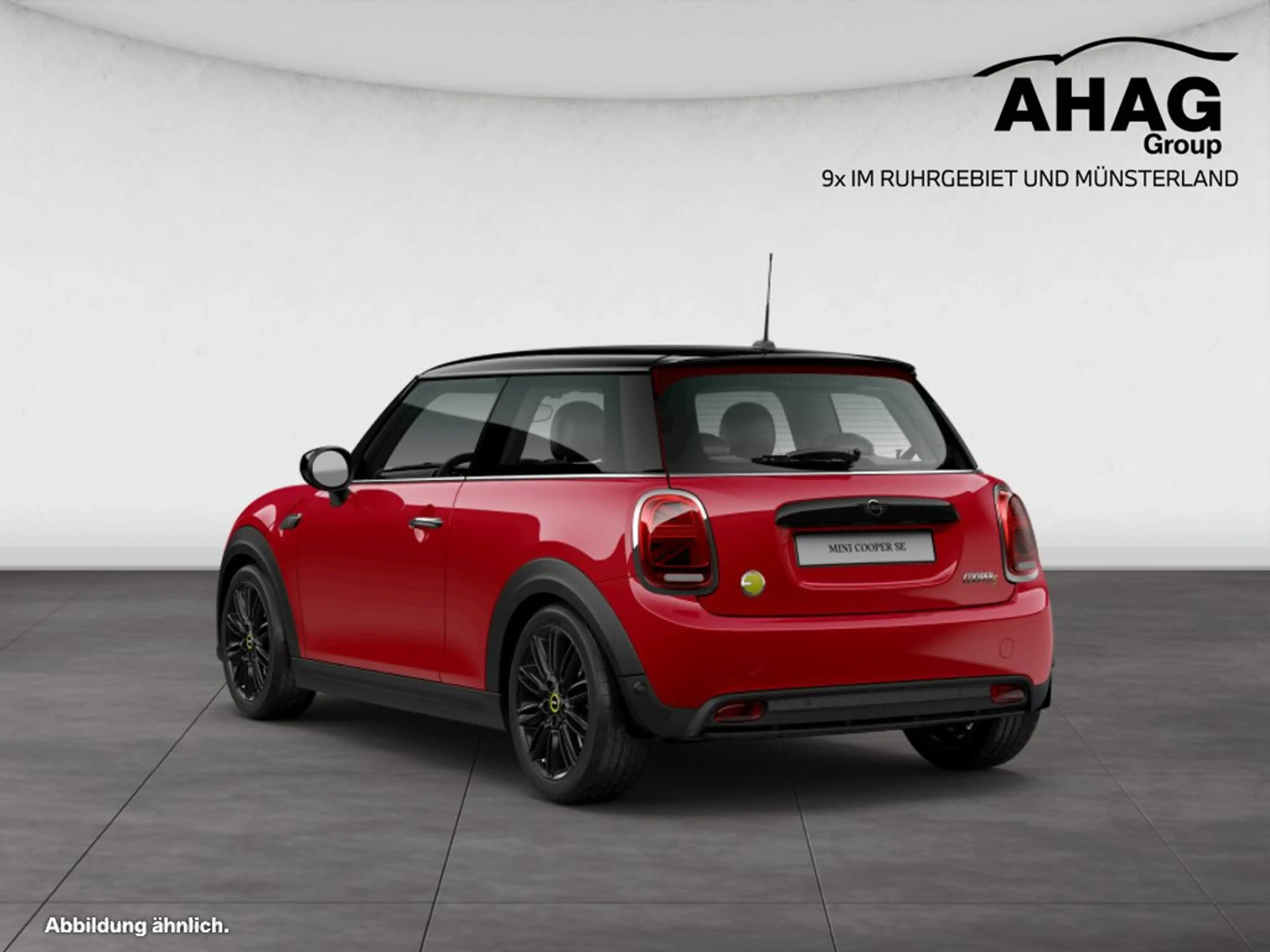 MINI Cooper SE Classic Trim | Carplay | Navigation — photo 2