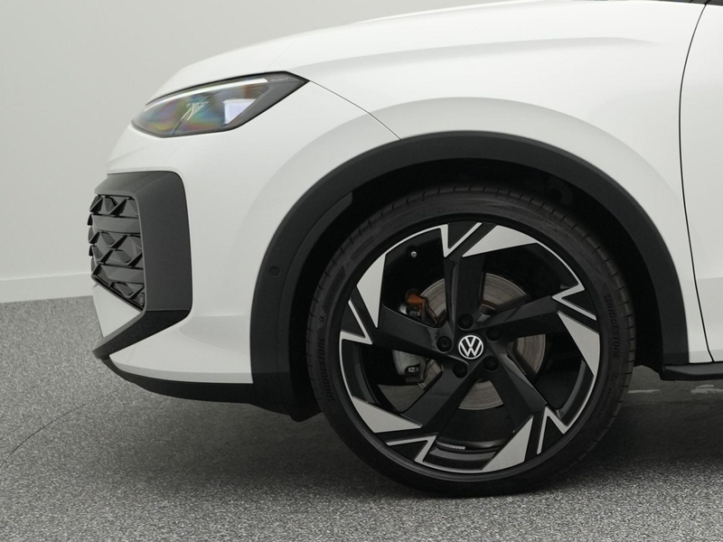 Volkswagen T-Roc R-Line First Edition 1.5 eTSI 150 PK | 360' camera — photo 7