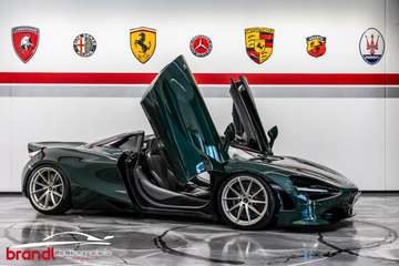 / DE / British Racing Green / Lift / B&W